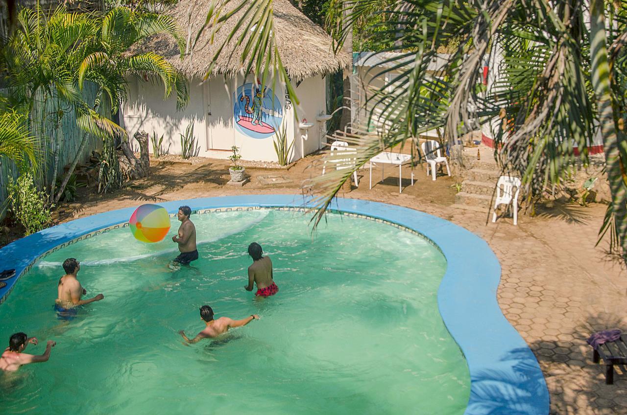 Hostel Alebrijes Surf House (Adults Only) Puerto Escondido  Exterior foto