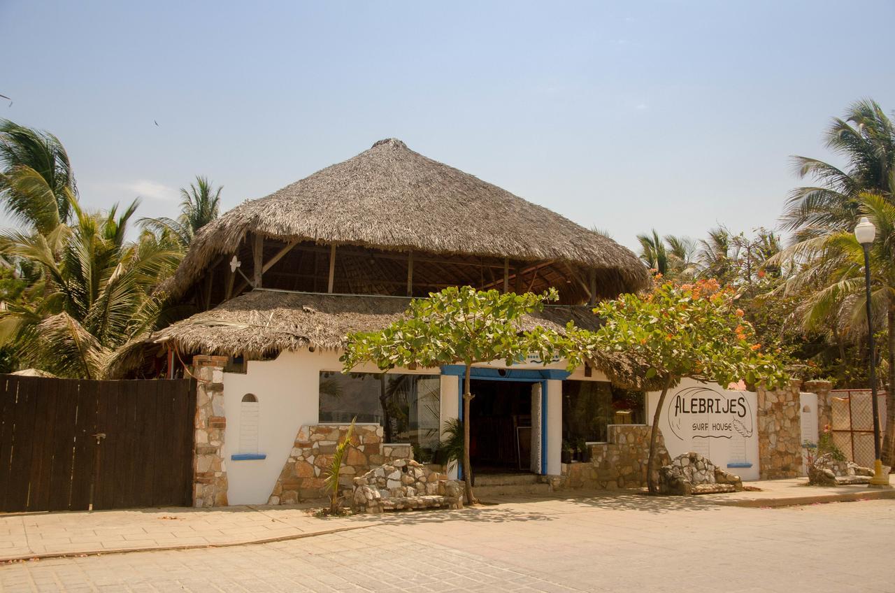 Hostel Alebrijes Surf House (Adults Only) Puerto Escondido  Exterior foto