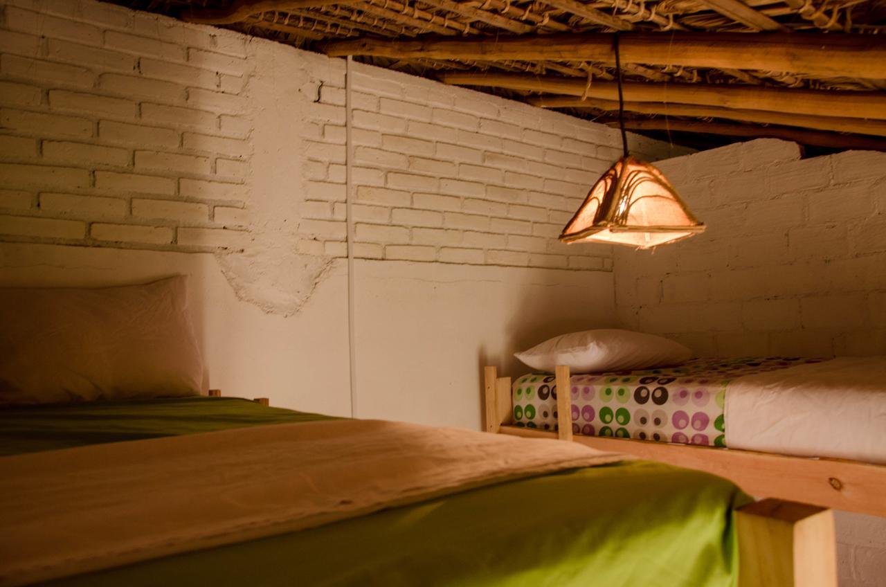 Hostel Alebrijes Surf House (Adults Only) Puerto Escondido  Exterior foto