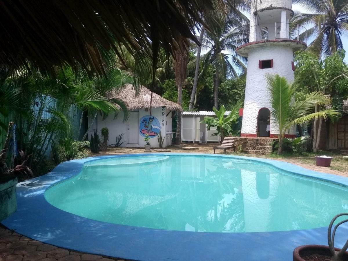 Hostel Alebrijes Surf House (Adults Only) Puerto Escondido  Exterior foto